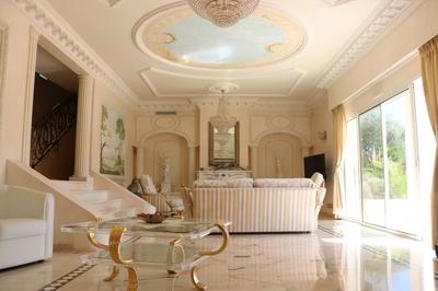 Villa - 318 m² - 8 pièces