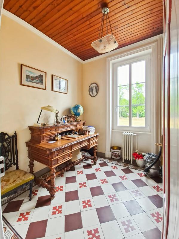 Maison - 226 m² - 9 pièces
