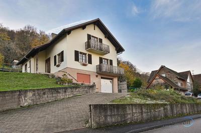 Maison - 142 m² - 6 pièces