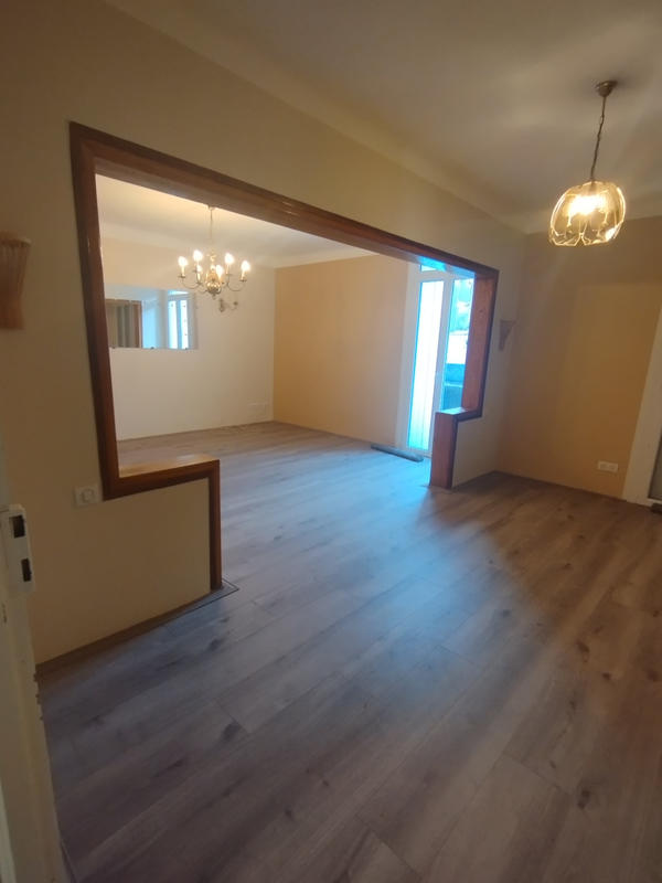 Appartement - 83 m² - 3 pièces