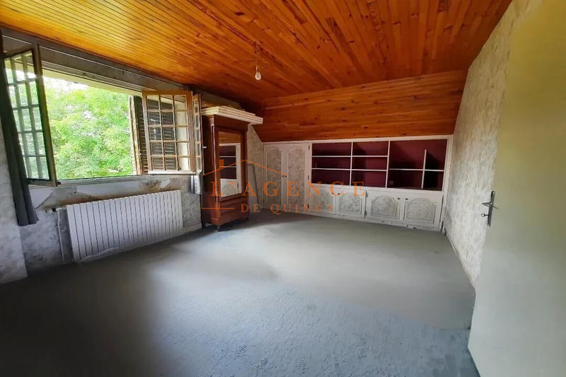 Maison - 181 m² - 6 pièces