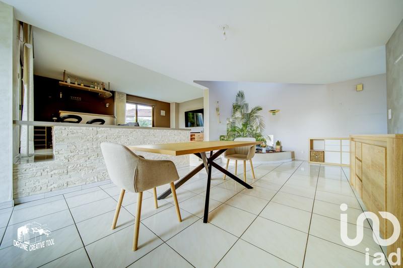 Maison de maîtres - 218 m² - 7 pièces