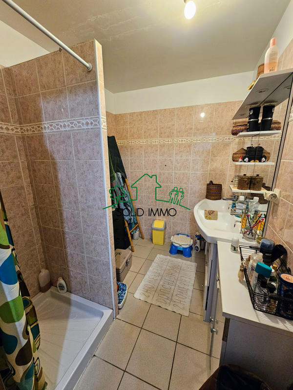 Maison - 196 m² - 8 pièces