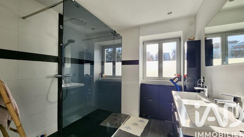 Appartement - 84 m² - 4 pièces