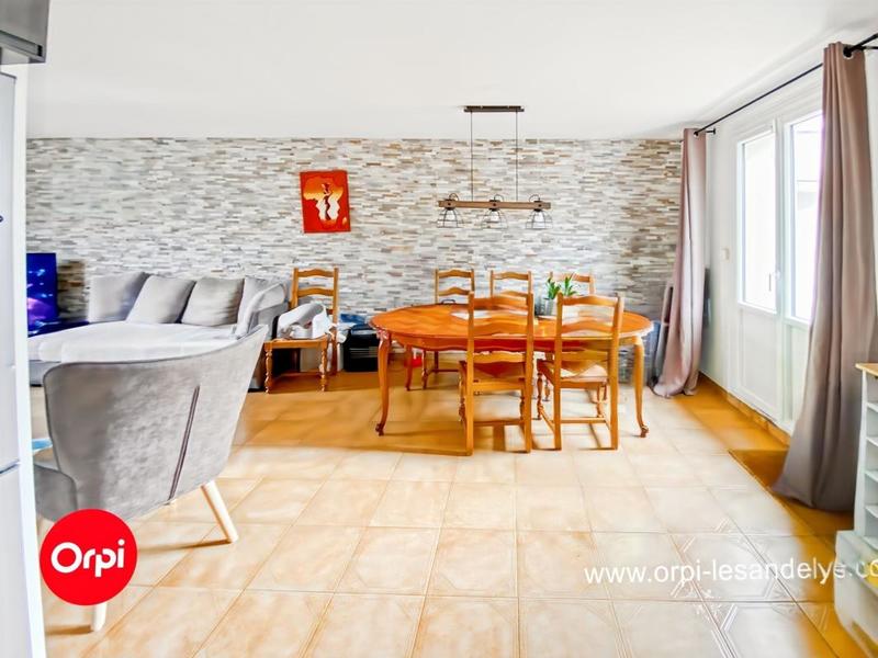 Maison - 115 m² - 6 pièces