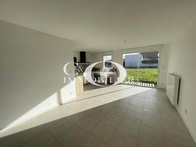 Maison - 82 m² - 4 pièces