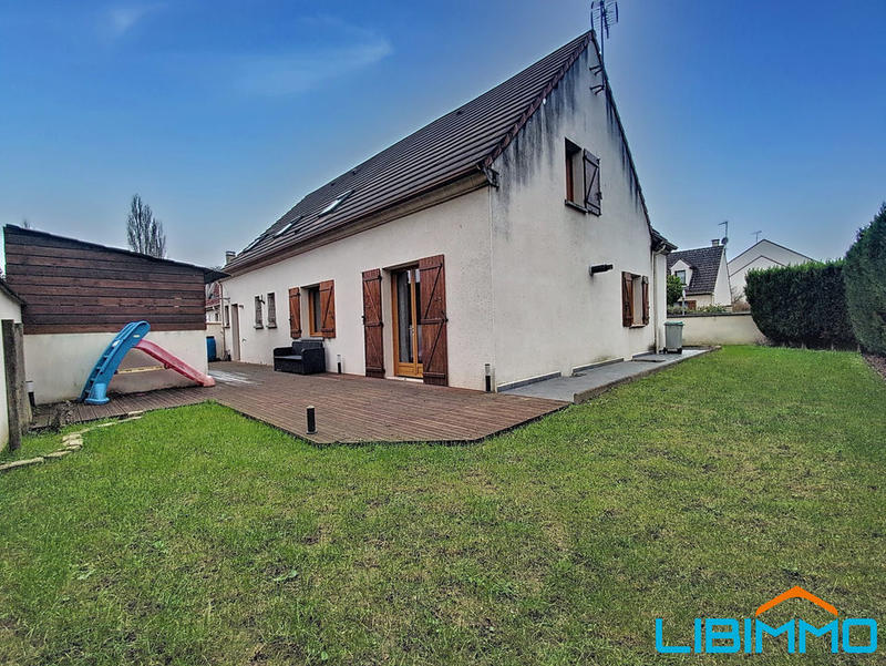 Maison - 157 m² - 7 pièces