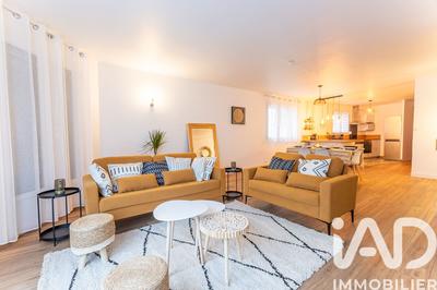 Maison - 195 m² - 7 pièces