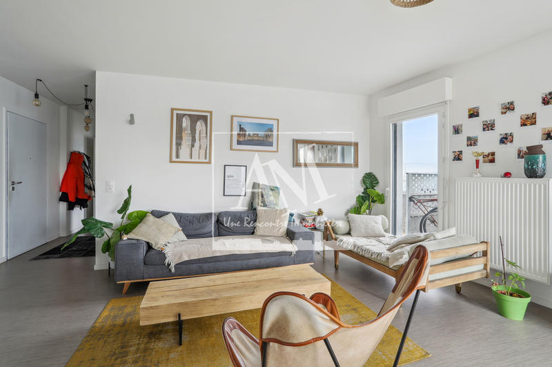 Appartement - 101 m² - 5 pièces