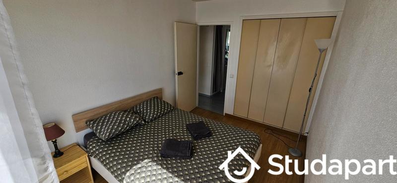 Chambre - 10 m² - 1 pièce