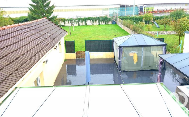 Maison - 150 m² - 8 pièces