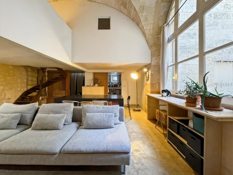 Appartement - 85 m² - 3 pièces