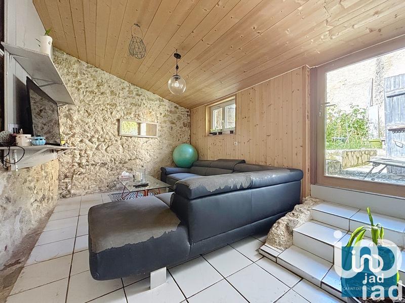 Maison - 102 m² - 6 pièces