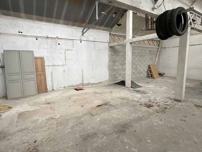 Loft - 237 m² - 2 pièces