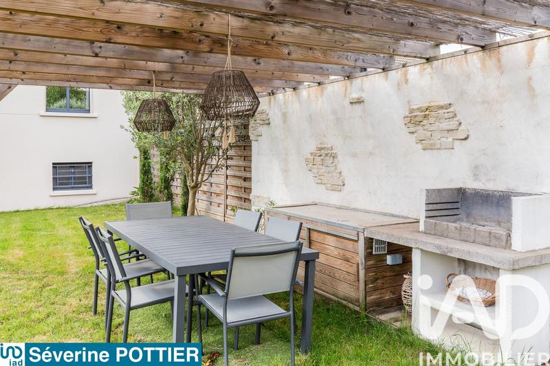 Maison - 100 m² - 6 pièces