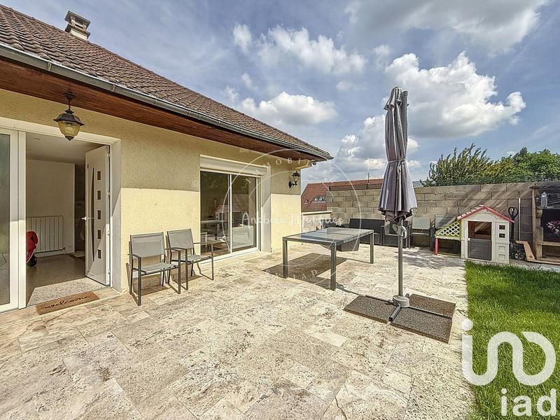 Maison - 137 m² - 5 pièces