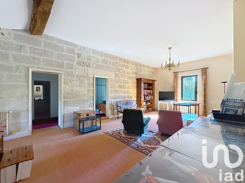 Maison - 460 m² - 12 pièces