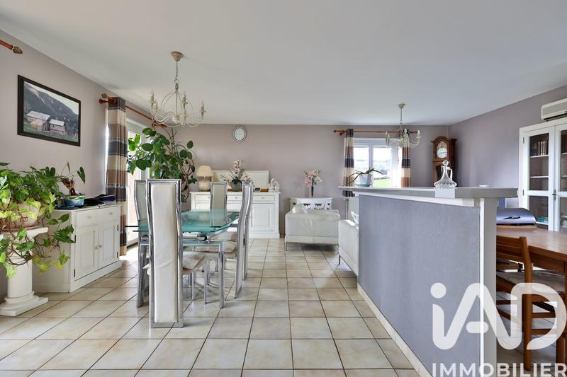 Maison - 145 m² - 6 pièces
