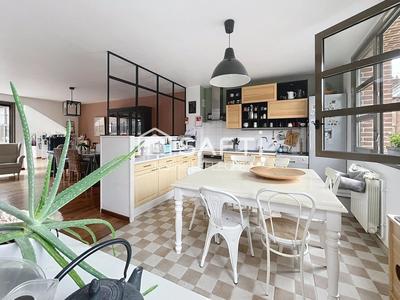 Maison de ville - 150 m² - 6 pièces