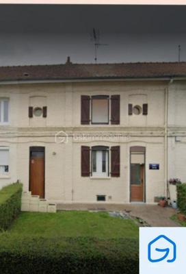 Maison - 82 m² - 5 pièces