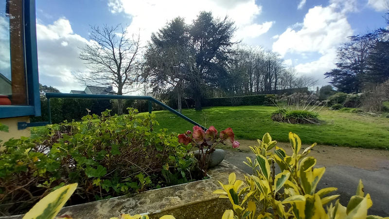 Maison - 176 m² - 9 pièces