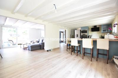 Maison - 123 m² - 6 pièces