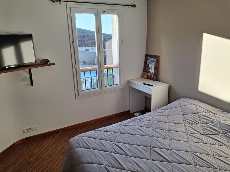 Maison - 212 m² - 8 pièces