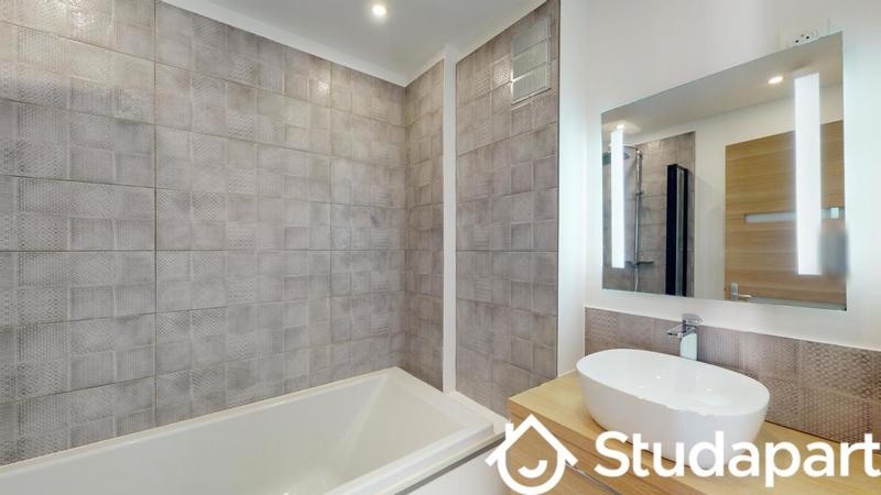 Chambre - 12 m² - 1 pièce