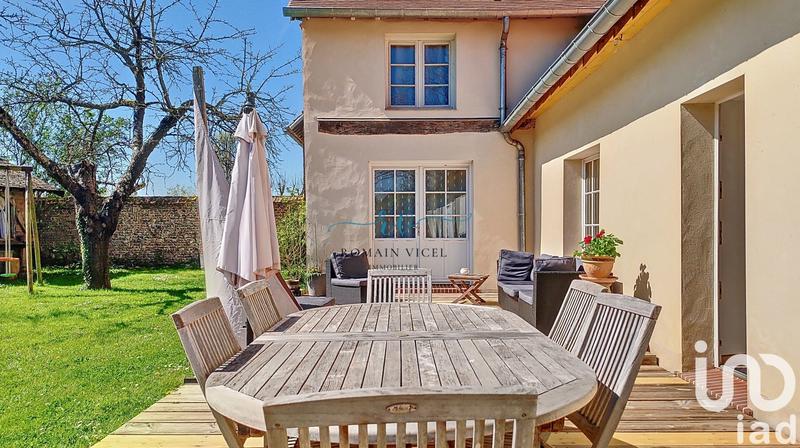 Maison - 293 m² - 7 pièces