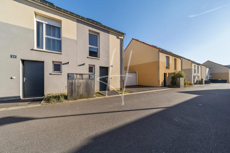 Maison - 61 m² - 4 pièces