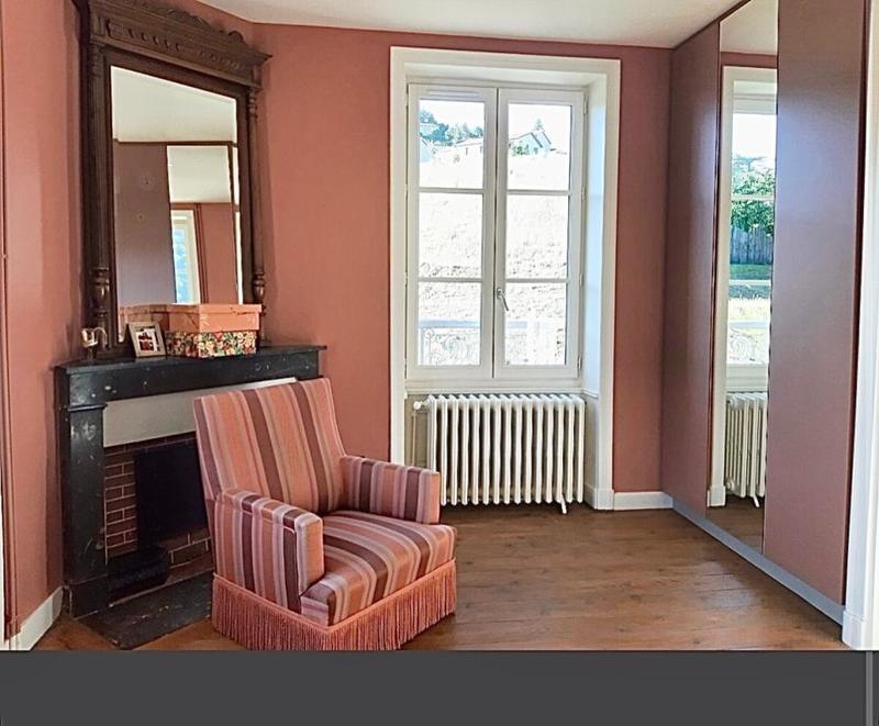 Maison - 281 m² - 8 pièces