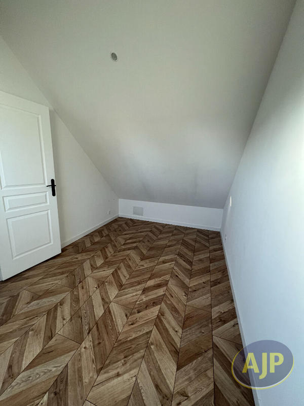 Maison - 73 m² - 4 pièces