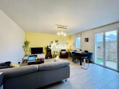 Maison - 77 m² - 3 pièces