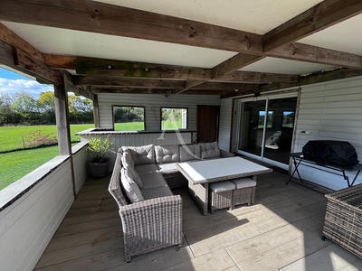 Demeure - 174 m² - 7 pièces