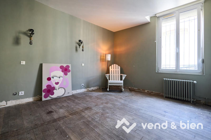 Appartement - 120 m² - 5 pièces