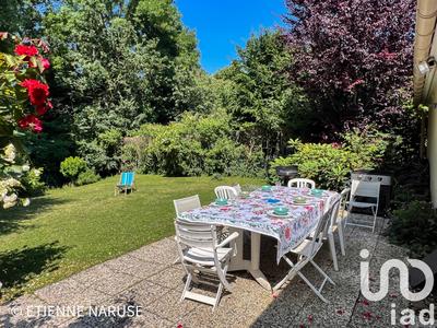 Maison - 141 m² - 6 pièces