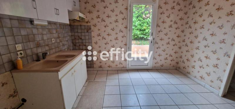 Pavillon - 90 m² - 4 pièces