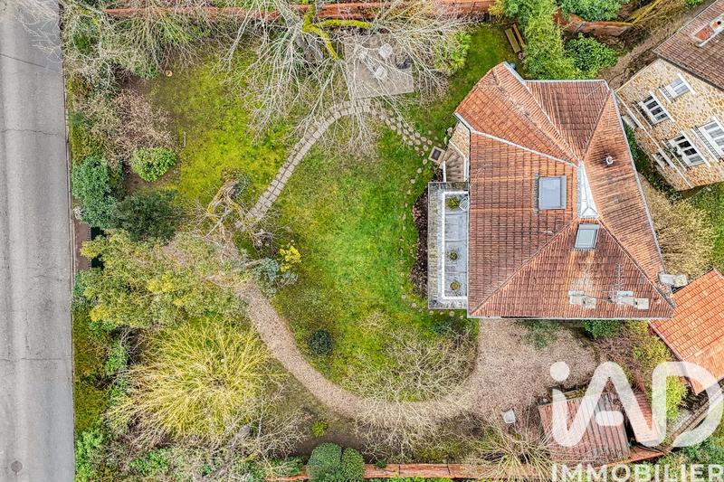 Maison - 136 m² - 7 pièces