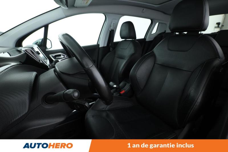 Peugeot 2008 1.6 Blue-HDi Feline Titane 120 ch