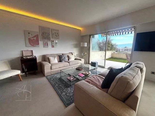 Appartement - 77 m² - 3 pièces