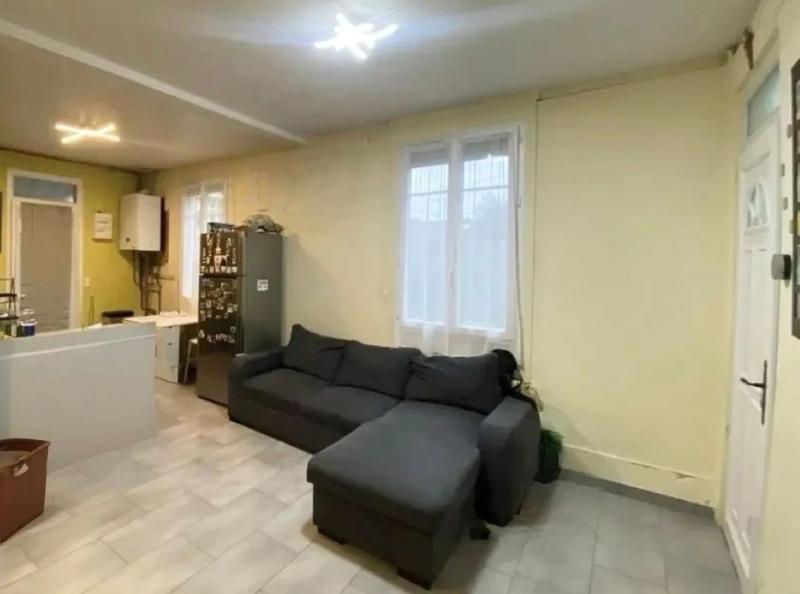 Maison - 64 m² - 4 pièces