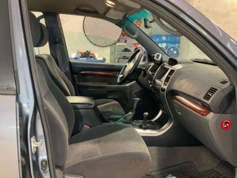 Toyota Land Cruiser d-4d Vx Gps Clim Attelage