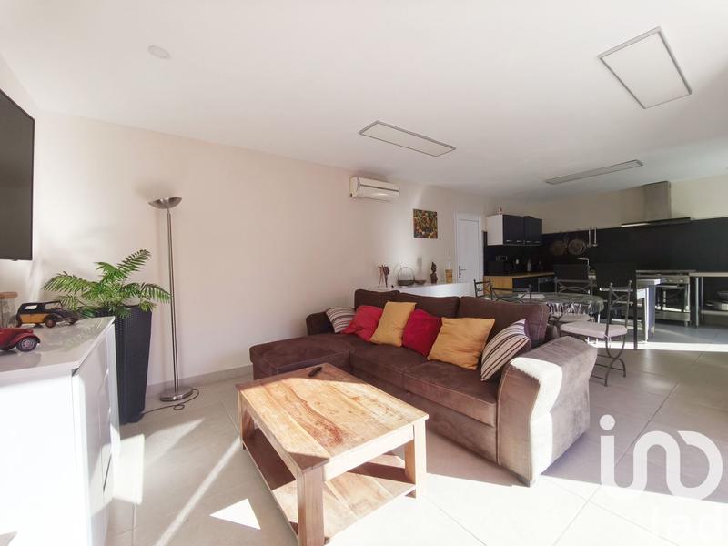 Maison - 225 m² - 8 pièces