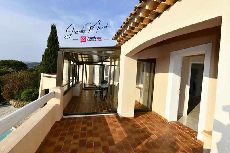 Villa - 285 m² - 7 pièces