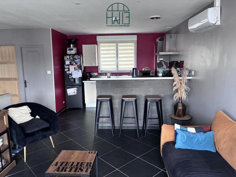 Maison - 102 m² - 4 pièces