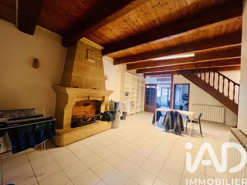 Maison de village - 208 m² - 8 pièces