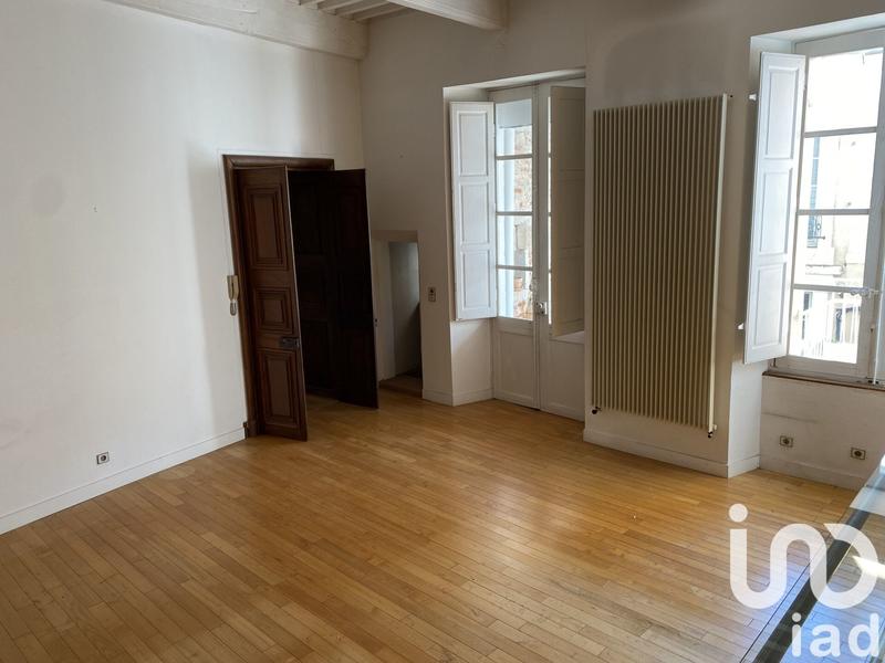Appartement - 88 m² - 2 pièces