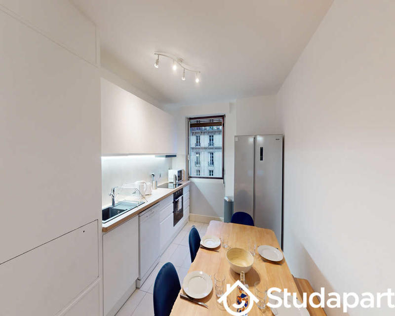 Chambre - 110 m² - 1 pièce