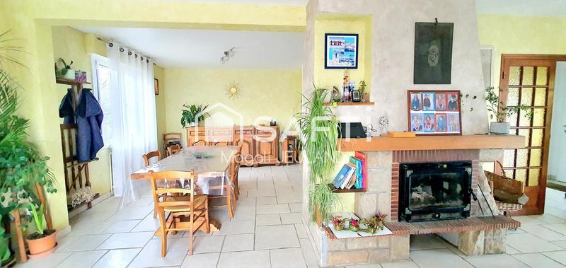 Maison - 131 m² - 6 pièces