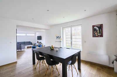 Maison - 134 m² - 5 pièces